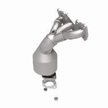 Load image into Gallery viewer, MagnaFlow Direct Fit Catalytic Converter 06-07 Hyundai Sonata 3.3L