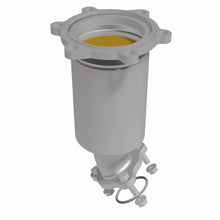 Load image into Gallery viewer, MagnaFlow Direct Fit Catalytic Converter 98-01 Nissan Altima 2.4L (CA Emissions)