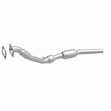 Load image into Gallery viewer, MagnaFlow Direct Fit Catalytic Converter 00-02 Audi A6 Quattro 2.7L