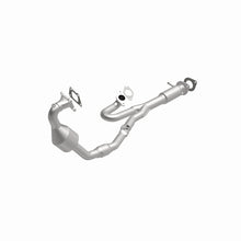 Load image into Gallery viewer, MagnaFlow Direct Fit Catalytic Converter 2010-2011 SRX 3 L Underbody