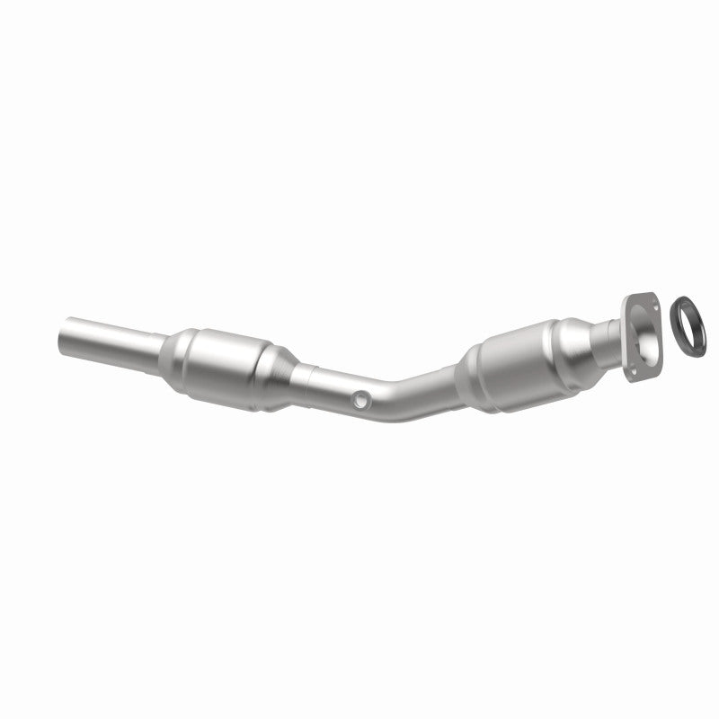 MagnaFlow Direct Fit Catalytic Converter 03-04 Vibe/Matrix/Corol OEM