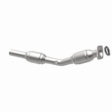 Load image into Gallery viewer, MagnaFlow Direct Fit Catalytic Converter 03-04 Vibe/Matrix/Corol OEM