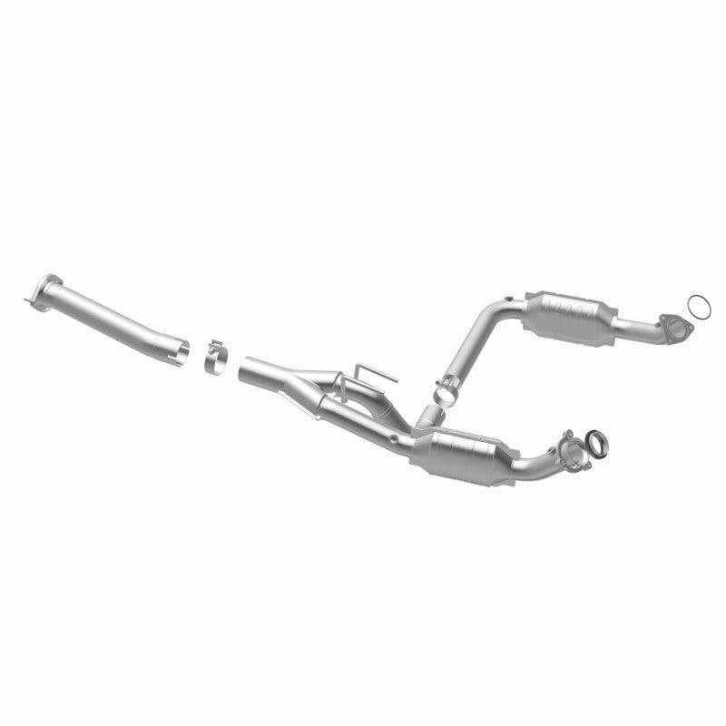 MagnaFlow Direct Fit Catalytic Converter 03- Chevy Express 4.3L/5.4L