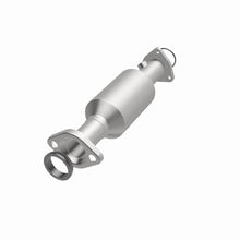 Load image into Gallery viewer, MagnaFlow Direct Fit Catalytic Converter 1995 Honda Odyssey 2.2L