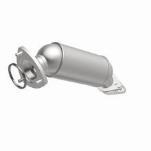 Load image into Gallery viewer, MagnaFlow Direct Fit Catalytic Converter 2013-2015 GMC Acadia
