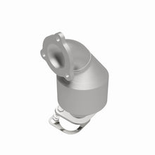 Load image into Gallery viewer, MagnaFlow Direct Fit Catalytic Converter OEM 13-15 Hyundai Veloster 1.6L Underbody