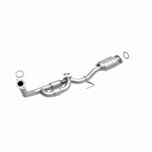 Load image into Gallery viewer, MagnaFlow Direct Fit Catalytic Converter Camry/Avalon 3.0L 94-95 1