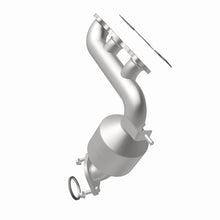 Load image into Gallery viewer, MagnaFlow Direct Fit Catalytic Converter 04-06 Toyota Sienna 3.3L