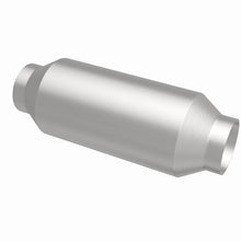 Load image into Gallery viewer, MagnaFlow Universal Catalytic Converter 2.5 inch C/C spun body