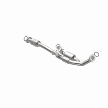 Load image into Gallery viewer, MagnaFlow Direct Fit Catalytic Converter 97-01 Toyota Camry 3.0L / 96-98 Lexus ES300 3.0L