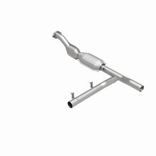 Load image into Gallery viewer, MagnaFlow Direct Fit Catalytic Converter 97-98 Ford Trucks 4.6L