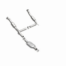 Load image into Gallery viewer, MagnaFlow Direct Fit Catalytic Converter Explorer 02-04 4.6L
