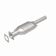 Load image into Gallery viewer, MagnaFlow Direct Fit Catalytic Converter Dodge-Eagle 98-95