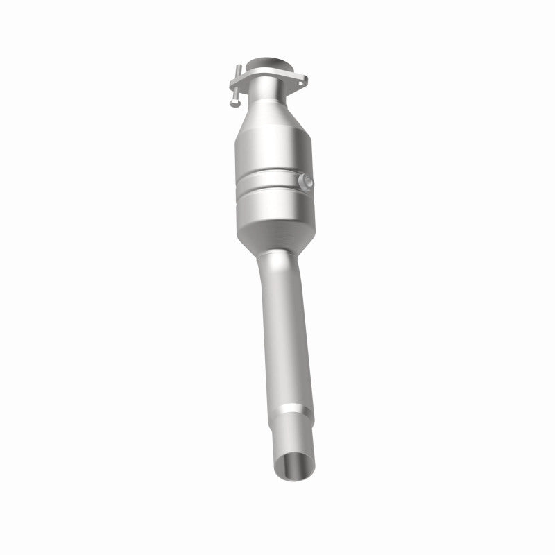 MagnaFlow Direct Fit Catalytic Converter 11-12 Jaguar XJ 5.0L