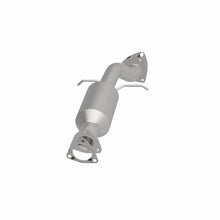 Load image into Gallery viewer, MagnaFlow Direct Fit Catalytic Converter California Grade 96-98 Chevrolet Blazer 4.3L