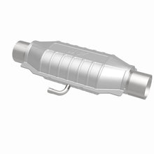Load image into Gallery viewer, MagnaFlow Universal Catalytic Converter 2.5in ID Inlet/Outlet Center/Center Oval Rear