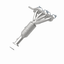 Load image into Gallery viewer, MagnaFlow Direct Fit Catalytic Converter 2006 Ford Fusion/Mercury Milan 2.3L