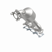 Load image into Gallery viewer, MagnaFlow Direct Fit Catalytic Converter 05-06 Hyundai Santa Fe 2.7L