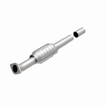 Load image into Gallery viewer, MagnaFlow Direct Fit Catalytic Converter 04 Mitsubishi Galant 2.4L