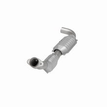 Load image into Gallery viewer, MagnaFlow Direct Fit Catalytic Converter 01 Ford Trucks 4.6L