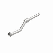 Load image into Gallery viewer, MagnaFlow Direct Fit Catalytic Converter 99-00 BMW 540i 4.4L DS Rear