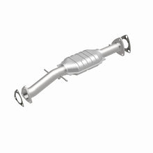 Load image into Gallery viewer, MagnaFlow Direct Fit Catalytic Converter 99 Sonoma/S10 4.3L