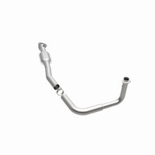 Load image into Gallery viewer, MagnaFlow Direct Fit Catalytic Converter 97-00 GM Van 5.7L Lf