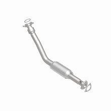 Load image into Gallery viewer, MagnaFlow Direct Fit Catalytic Converter 97-03 Chevy Malibu 3.1L