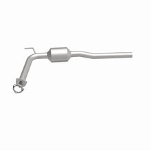 Load image into Gallery viewer, MagnaFlow Direct Fit Catalytic Converter 1993/1995 Volkswagen EuroVan 2.5L