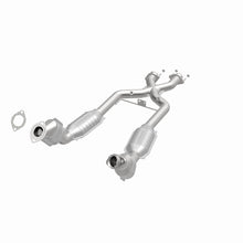 Load image into Gallery viewer, MagnaFlow Direct Fit Catalytic Converter 96-98 4.6L *California*