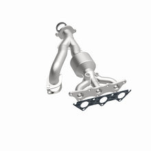 Load image into Gallery viewer, MagnaFlow Direct Fit Catalytic Converter 04-10 Mitsu Endeavor 3.8L