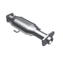 Load image into Gallery viewer, MagnaFlow Direct Fit Catalytic Converter Gm