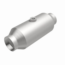 Load image into Gallery viewer, MagnaFlow California Grade Universal Converter 11-15 Mercedes-Benz G550 V8 5.5L