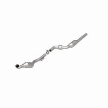 Load image into Gallery viewer, MagnaFlow Direct Fit Catalytic Converter 98-02 Mercedes E320 3.2L