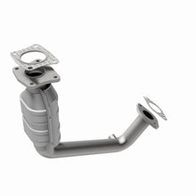Load image into Gallery viewer, MagnaFlow Direct Fit Catalytic Converter 00 Ford Focus 2.0L Code P