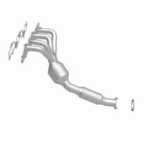 Load image into Gallery viewer, MagnaFlow Direct Fit Catalytic Converter 05-06 Ford Focus 2.0L