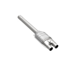 Load image into Gallery viewer, MagnaFlow Direct Fit Catalytic Converter 93-97 Chrysler 3.5L Rear Co
