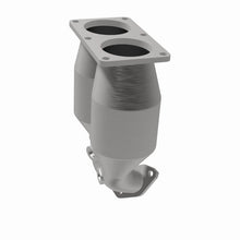 Load image into Gallery viewer, MagnaFlow Direct Fit Catalytic Converter 00-02 Nissan Sentra 1.8 Front