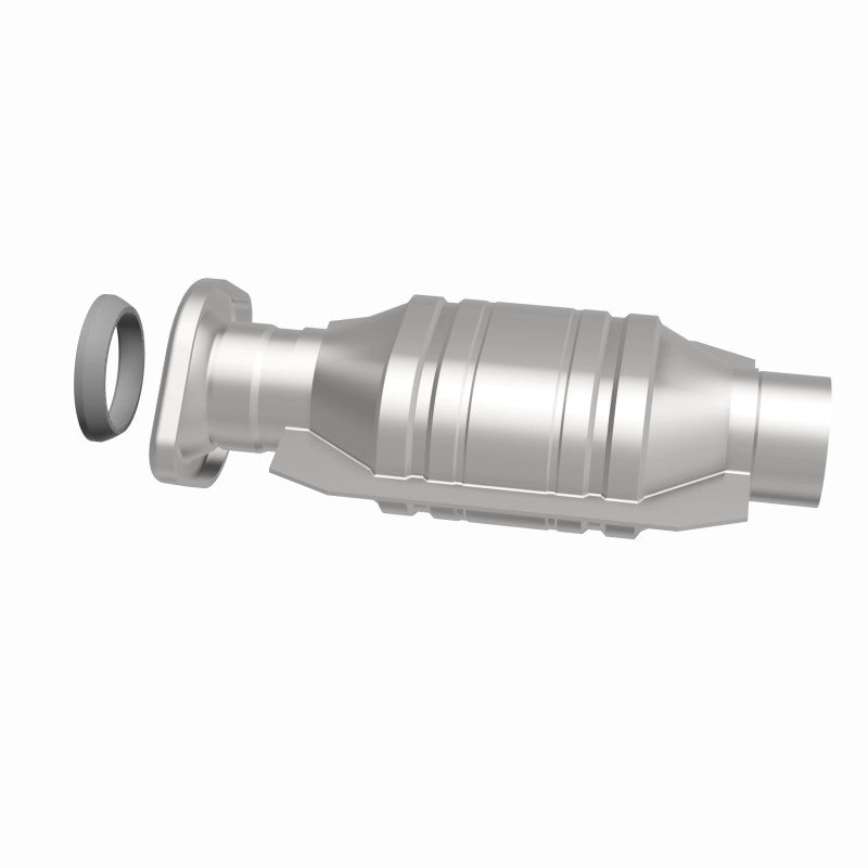 MagnaFlow Direct Fit Catalytic Converter 01-03 Highlander underbody