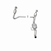Load image into Gallery viewer, MagnaFlow Direct Fit Catalytic Converter 01 Dodge Dakota 3.9L 4WD