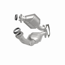 Load image into Gallery viewer, MagnaFlow Direct Fit Catalytic Converter 01-04 Explorer OEM