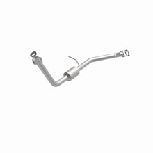 Load image into Gallery viewer, MagnaFlow Direct Fit Catalytic Converter 1986-1994 Suzuki Samurai 1.3
