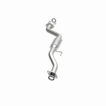 Load image into Gallery viewer, MagnaFlow Direct Fit Catalytic Converter 06-08 Suzuki Grand Vitara 2.7L