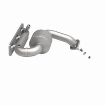Load image into Gallery viewer, MagnaFlow Direct Fit Catalytic Converter 00-03 Ford Taurus 3.0L