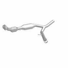 Load image into Gallery viewer, MagnaFlow Direct Fit Catalytic Converter 04-05 Ford F-150 5.4L P/S 2WD (Excl 04 Heritage Edition)