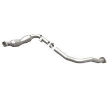 Load image into Gallery viewer, MagnaFlow DF Conv 05-08 Land Rover LR3 4.0L/4.4L/06-08 Range Rover Sprt 4.2L Spercharged/4.4L P/S