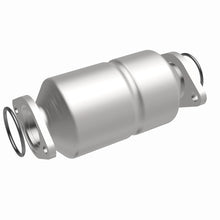 Load image into Gallery viewer, MagnaFlow Direct Fit Catalytic Converter 93-94 Corolla/Prizm CA