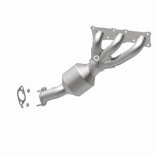 Load image into Gallery viewer, MagnaFlow Direct Fit Catalytic Converter 06-08 BMW Z4 3.0L rr