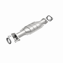Load image into Gallery viewer, MagnaFlow Direct Fit Catalytic Converter 01-02 Montero 3.5L Rear