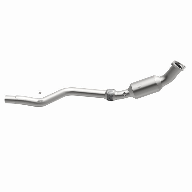 MagnaFlow Direct Fit Catalytic Converter 05-07 Chrysler 300 2.7/3.5L D/S